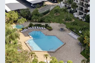 400 Island Way #411, Clearwater, FL 33767 - Photo 5