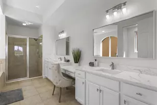 43 Bayview Ct S, Saint Petersburg, FL 33711 - Photo 25