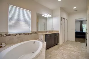 26888 Fiddlewood Loop, Wesley Chapel, FL 33544 - Photo 39