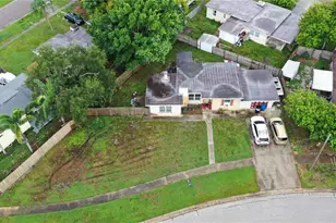 8446 Waverly Rd N, Saint Petersburg, FL 33702 - Photo 11