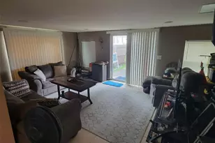 8446 Waverly Rd N, Saint Petersburg, FL 33702 - Photo 3