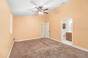 1131 Dogwood Ave, Tampa, FL 33613 - Photo 15
