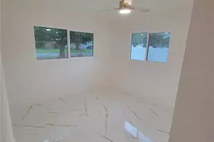 7498 N Orpine Dr, Saint Petersburg, FL 33702 - Photo 21