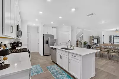 17242 Holly Well Avenue, Wimauma, FL 33598 - Photo 7