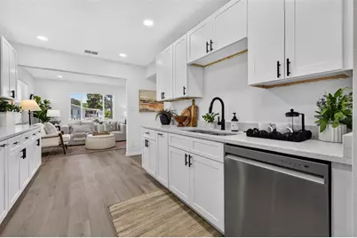 4110 3rd Avenue S, Saint Petersburg, FL 33711 - Photo 13