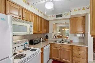 3642 Trophy Blvd, New Port Richey, FL 34655 - Photo 7