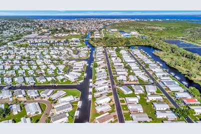 138 S Saint Thomas Circle, Apollo Beach, FL 33572 - Photo 11