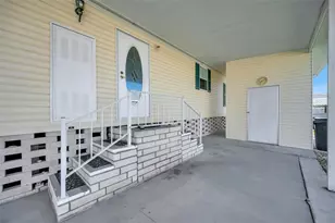138 S St Thomas Cir, Apollo Beach, FL 33572 - Photo 57