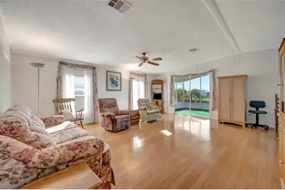 138 S Saint Thomas Circle, Apollo Beach, FL 33572 - Photo 21