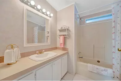 138 S Saint Thomas Circle, Apollo Beach, FL 33572 - Photo 41
