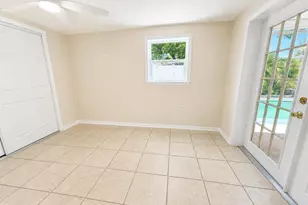 9135 Greenbriar Ln, Port Richey, FL 34668 - Photo 23