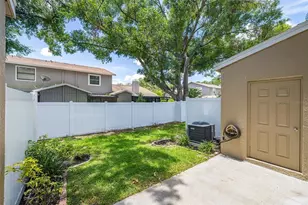 4310 Fincastle Ct, Tampa, FL 33624 - Photo 25