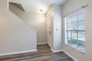 4310 Fincastle Ct, Tampa, FL 33624 - Photo 9