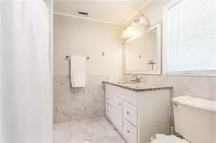 2198 Oak Grove Dr, Clearwater, FL 33764 - Photo 25