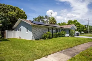 2198 Oak Grove Dr, Clearwater, FL 33764 - Photo 61