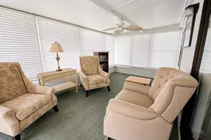 5038 Coco Plum Cir, New Port Richey, FL 34653 - Photo 9