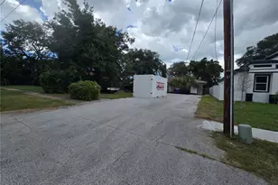 908 Grand Central St, Clearwater, FL 33756 - Photo 35