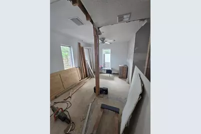 908 Grand Central Street, Clearwater, FL 33756 - Photo 5