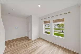 35746 Buttonweed Trl, Zephyrhills, FL 33541 - Photo 27