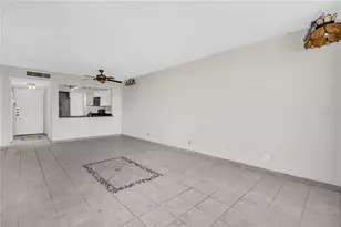 6158 Palma Del Mar Blvd S, Saint Petersburg, FL 33715 - Photo 7