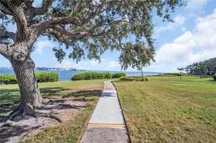 6158 Palma Del Mar Blvd S, Saint Petersburg, FL 33715 - Photo 29