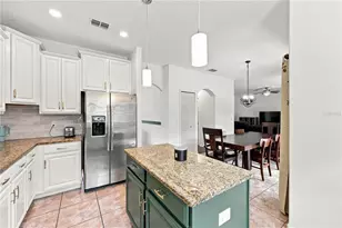 16613 Myrtle Sand Dr, Wimauma, FL 33598 - Photo 11