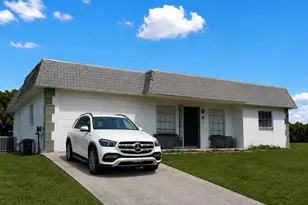 6945 Twilite Dr, Port Richey, FL 34668 - Photo 1