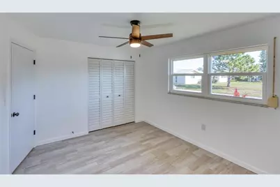 4318 Great Lakes Drive N, Clearwater, FL 33762 - Photo 17