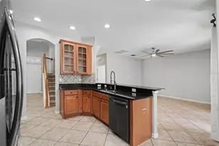 301 Fern Gulley Dr, Seffner, FL 33584 - Photo 11