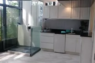 8720 Cove Ct, Tampa, FL 33615 - Photo 21