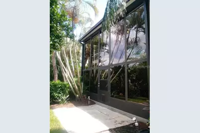 8720 Cove Court, Tampa, FL 33615 - Photo 7