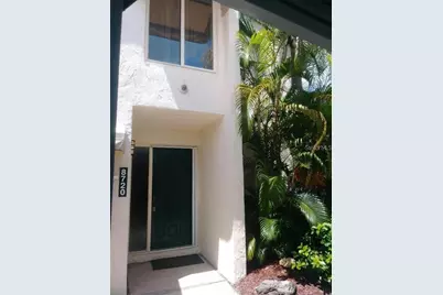 8720 Cove Court, Tampa, FL 33615 - Photo 13