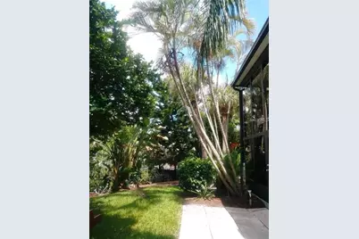 8720 Cove Court, Tampa, FL 33615 - Photo 11