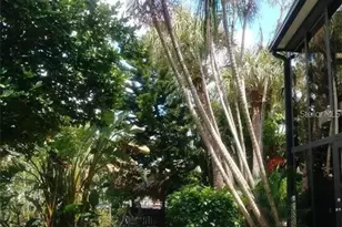 8720 Cove Ct, Tampa, FL 33615 - Photo 11