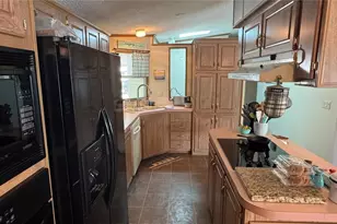 1001 Starkey Rd, Largo, FL 33771 - Photo 7