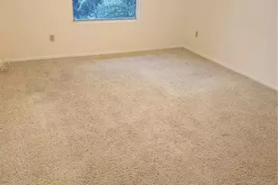 1400 Gandy Blvd N, Saint Petersburg, FL 33702 - Photo 9