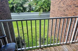 1400 Gandy Blvd N, Saint Petersburg, FL 33702 - Photo 3