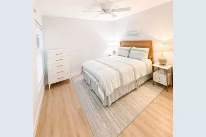 6051 Sun Boulevard #111, Saint Petersburg, FL 33701 - Photo 19