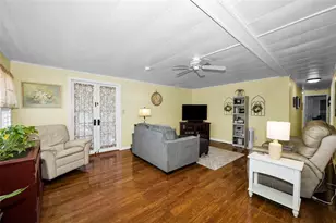 143 Melody Ln, Tarpon Springs, FL 34689 - Photo 23