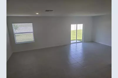 11962 Brae Way, Dade City, FL 33525 - Photo 3