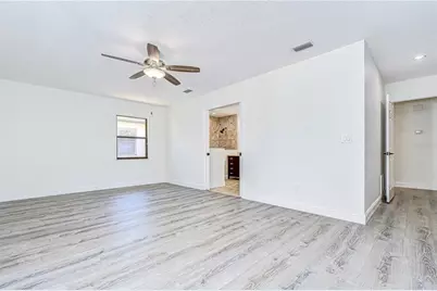 9731 62nd Avenue N, Saint Petersburg, FL 33708 - Photo 29