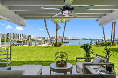 160 Marina Del Rey Court, Clearwater, FL 33767 - Photo 13