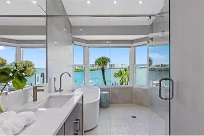 160 Marina Del Rey Court, Clearwater, FL 33767 - Photo 9