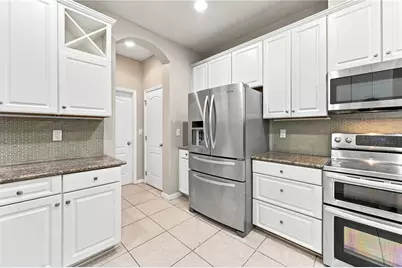 17013 Vilesta Drive, Lutz, FL 33548 - Photo 9