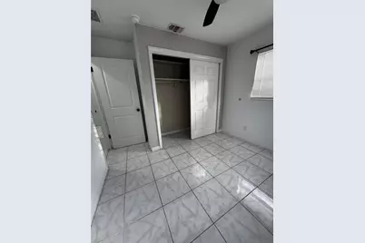 4202 E Okara Road, Tampa, FL 33617 - Photo 3