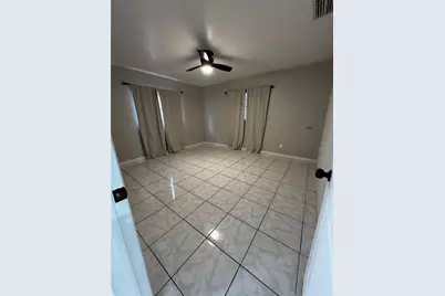 4202 E Okara Road, Tampa, FL 33617 - Photo 5