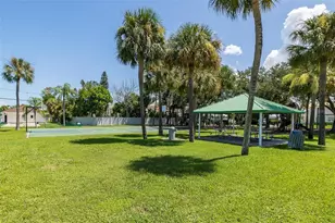 2501 Bay Blvd, Indian Rocks Beach, FL 33785 - Photo 45