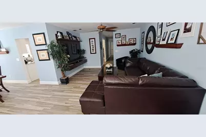 11414 Country Oaks Drive, Tampa, FL 33618 - Photo 7
