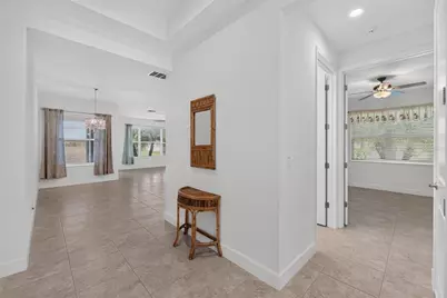 15412 Santa Pola Drive, Wimauma, FL 33598 - Photo 11