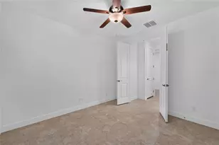 15412 Santa Pola Dr, Wimauma, FL 33598 - Photo 41